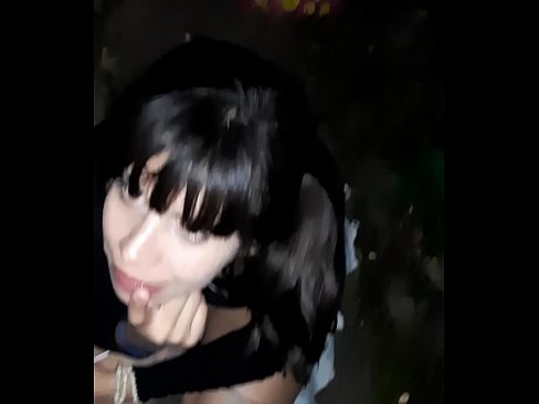 ❤️ 在街上膨胀的阴茎,以换取糖果 ☑ Quality porn️❤